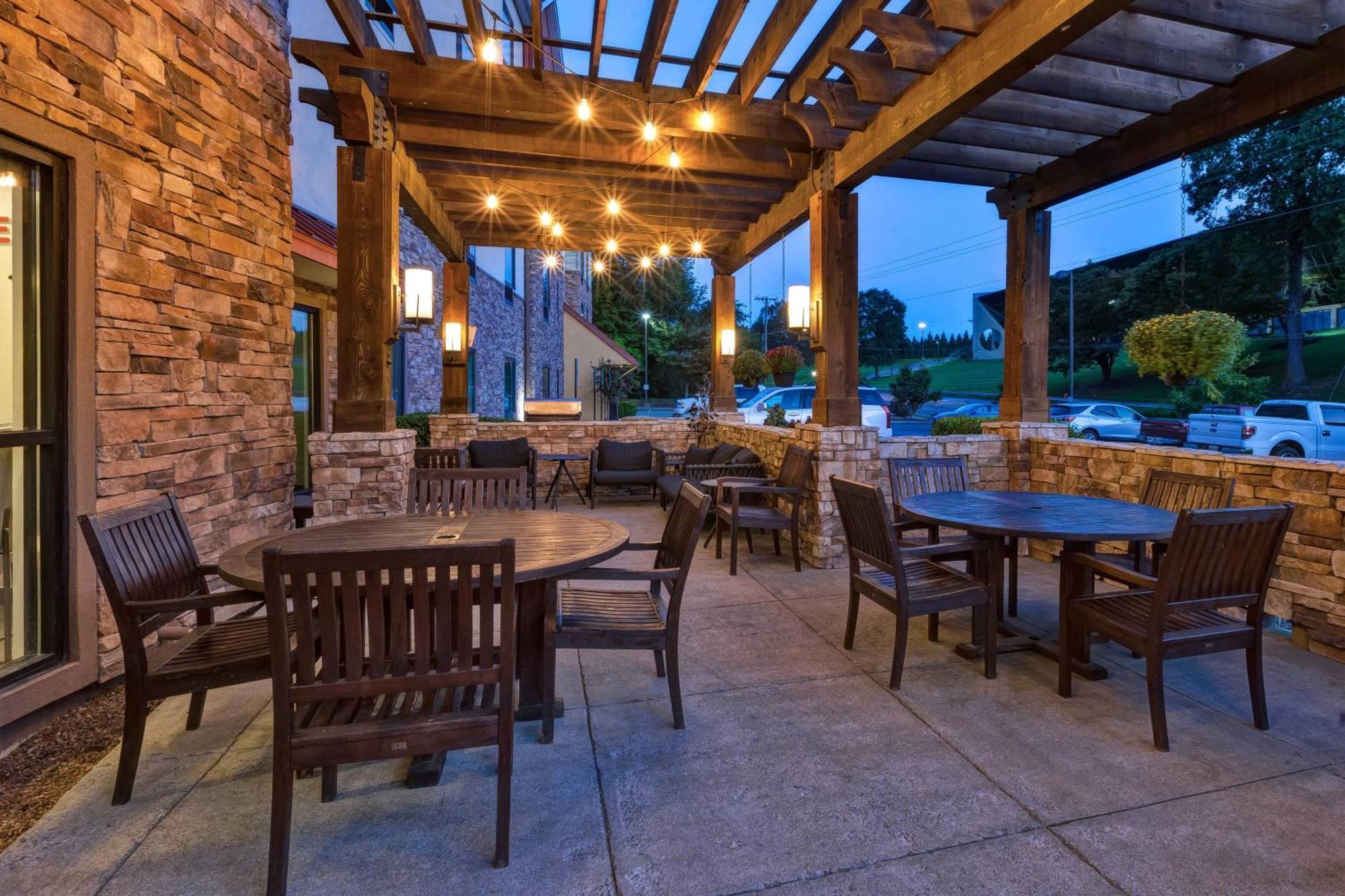 Towneplace Suites By Marriott Nashville Airport מראה חיצוני תמונה