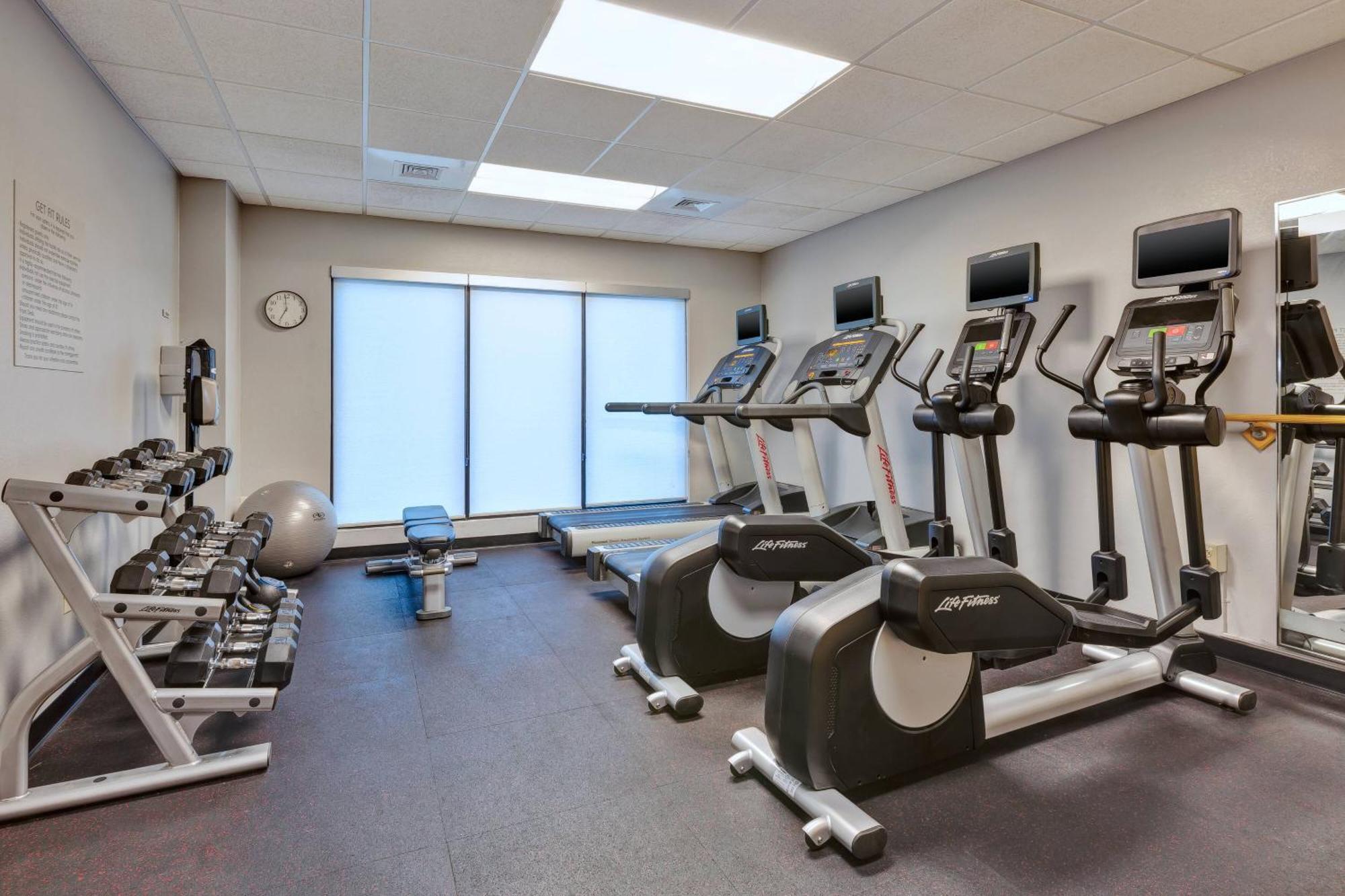 Towneplace Suites By Marriott Nashville Airport מראה חיצוני תמונה