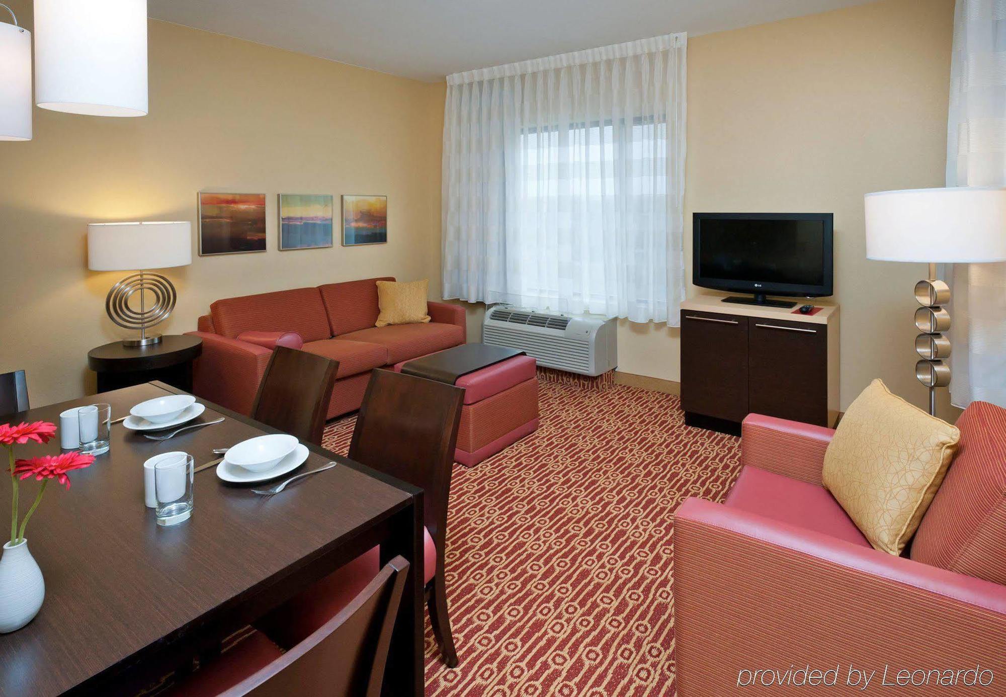 Towneplace Suites By Marriott Nashville Airport מראה חיצוני תמונה