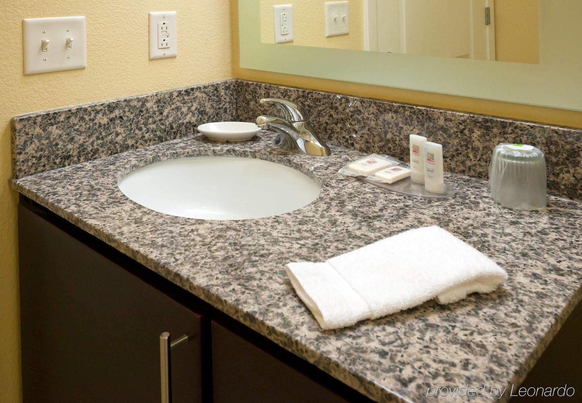 Towneplace Suites By Marriott Nashville Airport מראה חיצוני תמונה