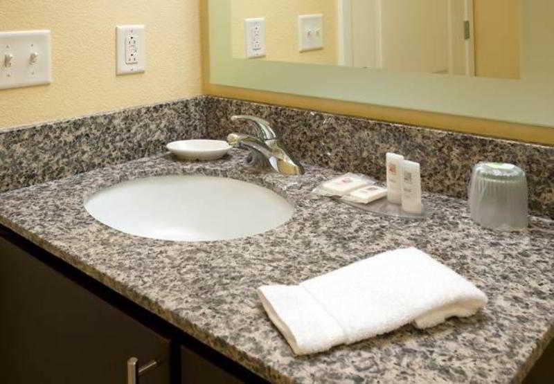 Towneplace Suites By Marriott Nashville Airport חדר תמונה