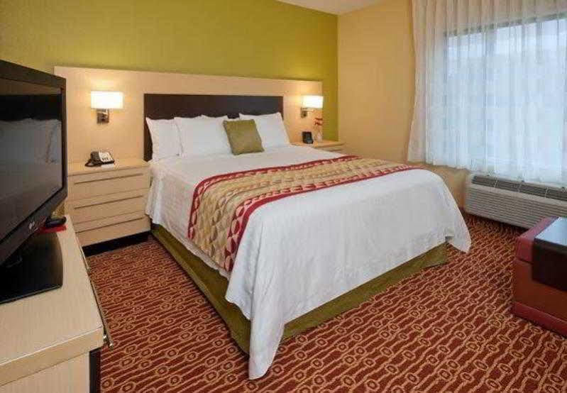Towneplace Suites By Marriott Nashville Airport מראה חיצוני תמונה