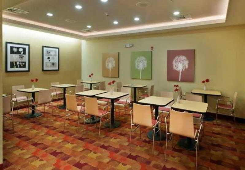 Towneplace Suites By Marriott Nashville Airport מראה חיצוני תמונה